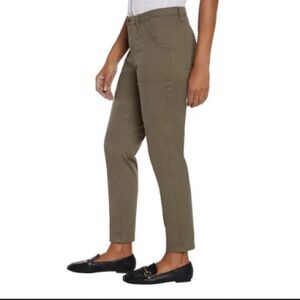 Brand New Banana Republic High Rise Twill Pants Green Pants size 12